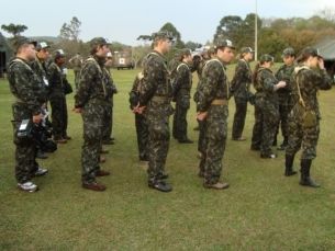 Exército Brasileiro - Durante as instruções no campo, todo soldado