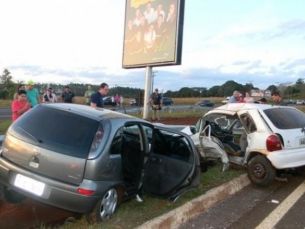 Um morto e outra ferida após colisão na BR-277 - Tribuna Foz