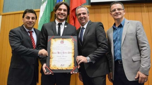 Notícia Relacionada