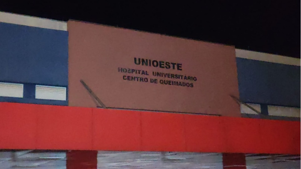 Corpo de Bombeiros é acionado para atender incêndio no HUOP em Cascavel