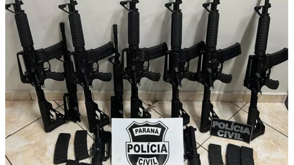 Fuzis, pistolas e 3.850 munições são encontradas em caminhonete - Interior  - Campo Grande News