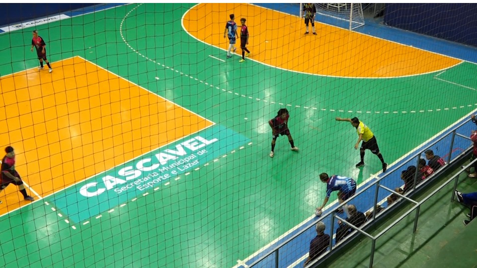 Futsal feminino de assentamento recebe aplausos por título em jogos  escolares - Câmara Municipal de Cascavel