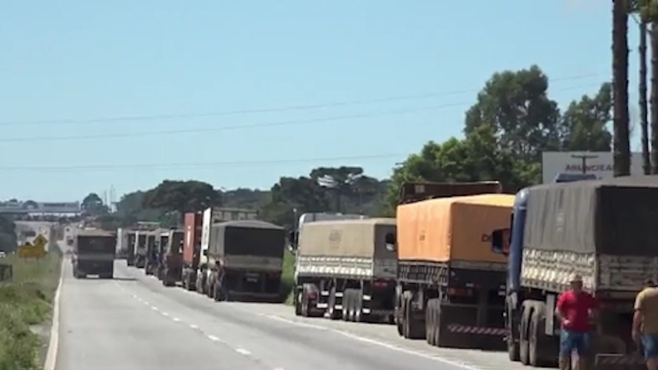 BR-277 entre CURITIBA e LITORAL  O que está ACONTECENDO com essa RODOVIA?  