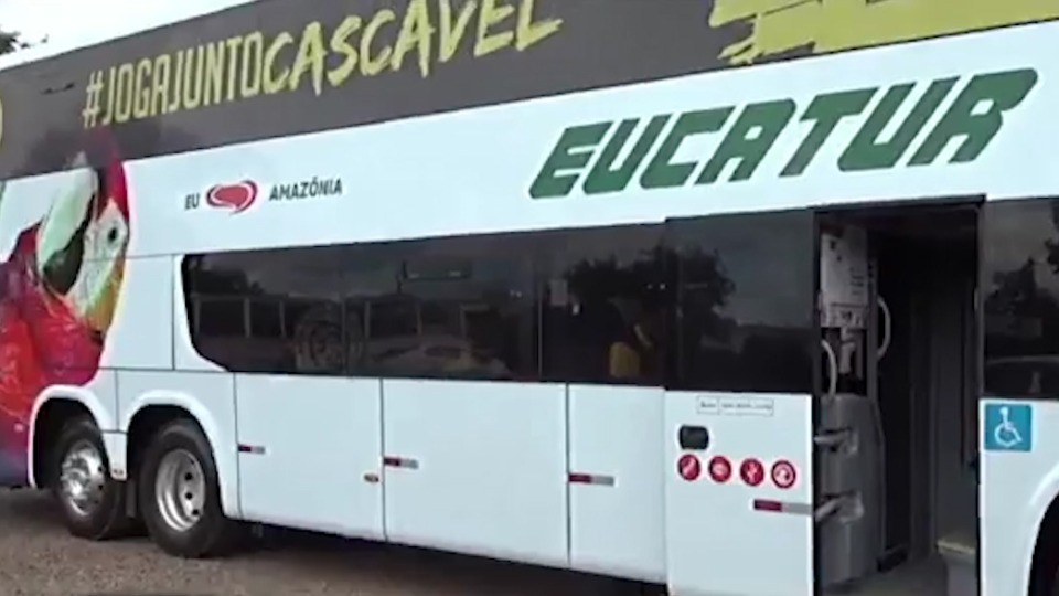 How to get to Unitom in Cascavel by Bus?