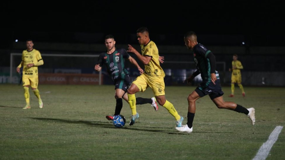 FC Cascavel encara a Inter de Limeira no último jogo do time desta