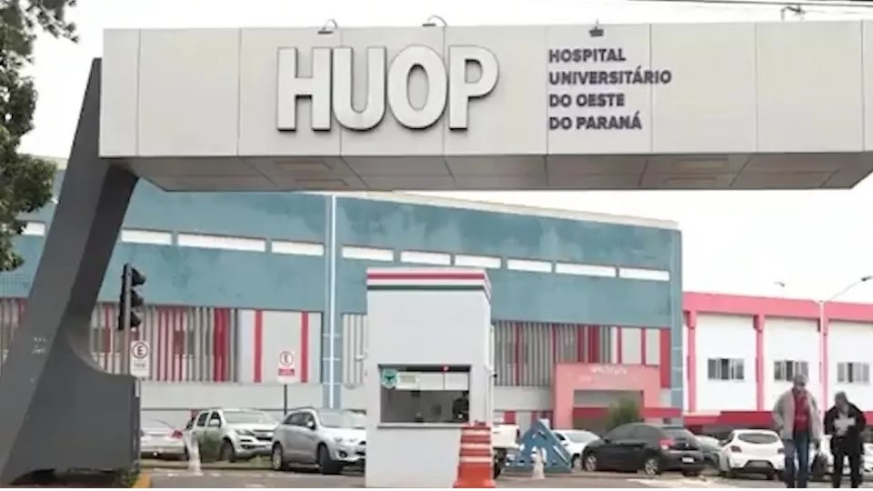 Mais uma vez pacientes do HU de Cascavel sofrem com o calor