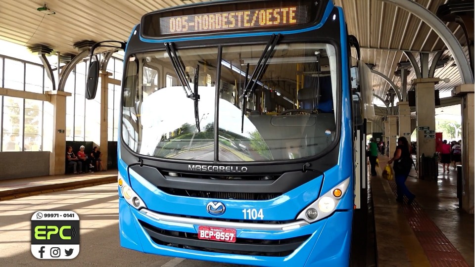 How to get to Unitom in Cascavel by Bus?