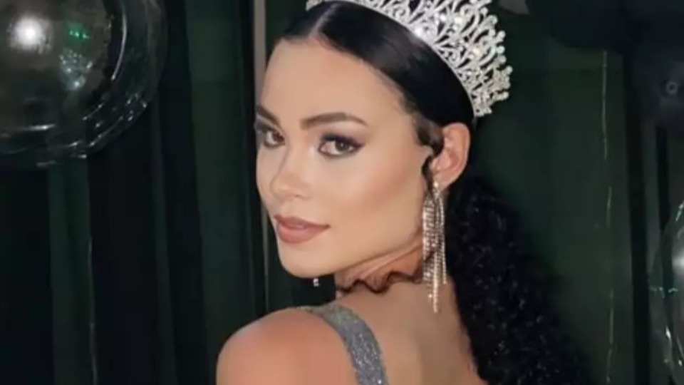 Miss Acre perde título e é desclassificada do Miss Brasil Mundo por ser mãe