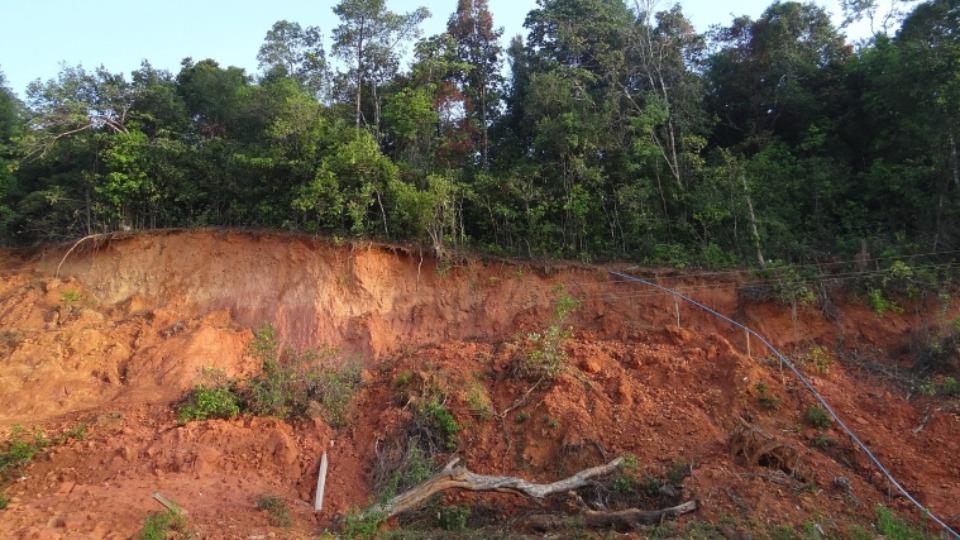 Deslizamentos de terra por temporal causam pelo menos sete mortes em Ipatinga e região