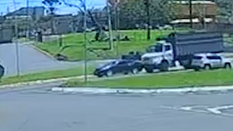 Batida traseira é registrada na BR-277, no Trevo da Portal