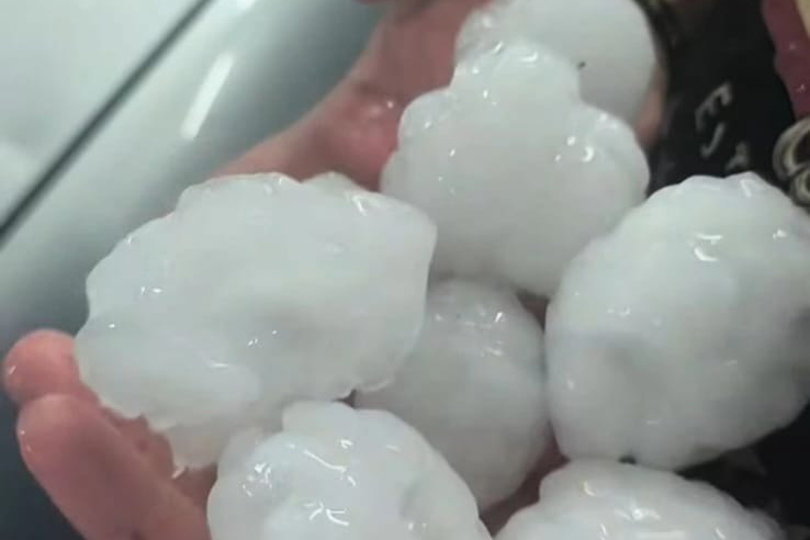 Chuvas intensas com alagamentos e granizo atingem várias cidades do Paraná